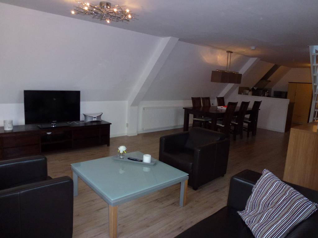 Schiphol Apartments Алсмер Стая снимка